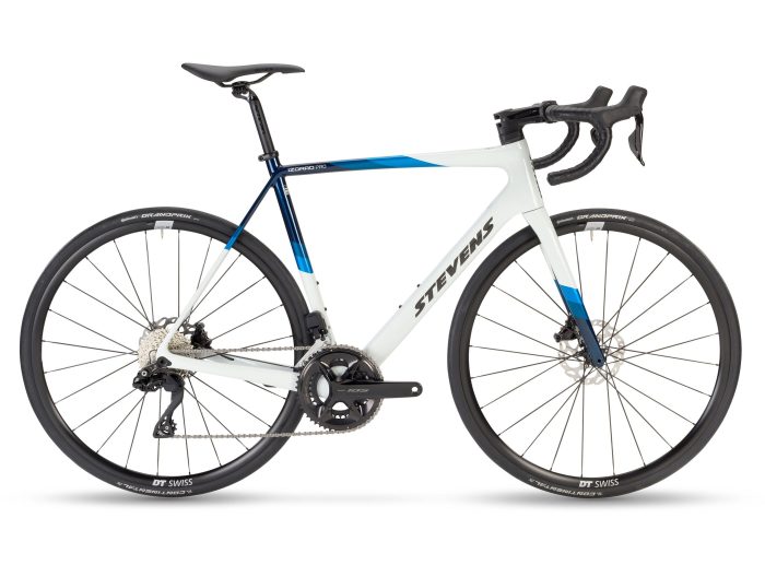 Stevens Izoard 105 Di2 Road Bike